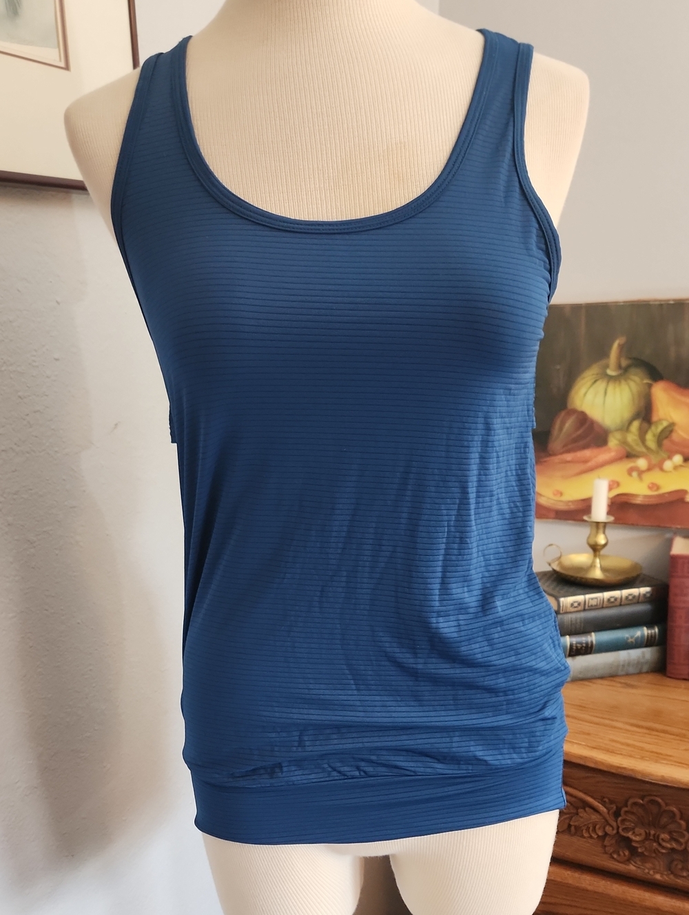 Beyond Yoga Blue Striped Scoop Neck Tank Top Small Athletic Work Out Stretchy